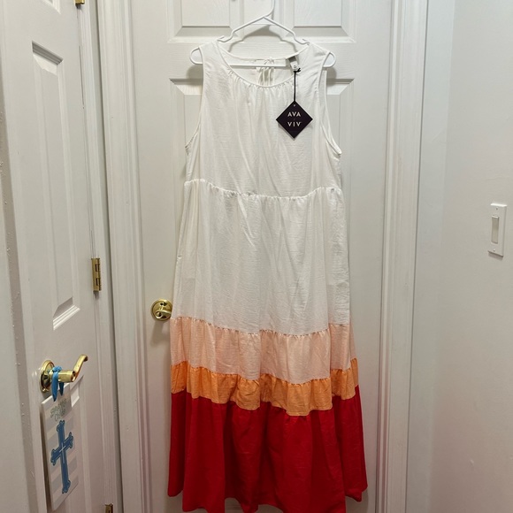 NWT Plus Size Aviv Sleeveless Multi Colored Tiered Dress Size 1X - Picture 2 of 8